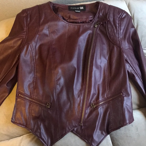 Maroon leather jacket - Picture 4 of 4
